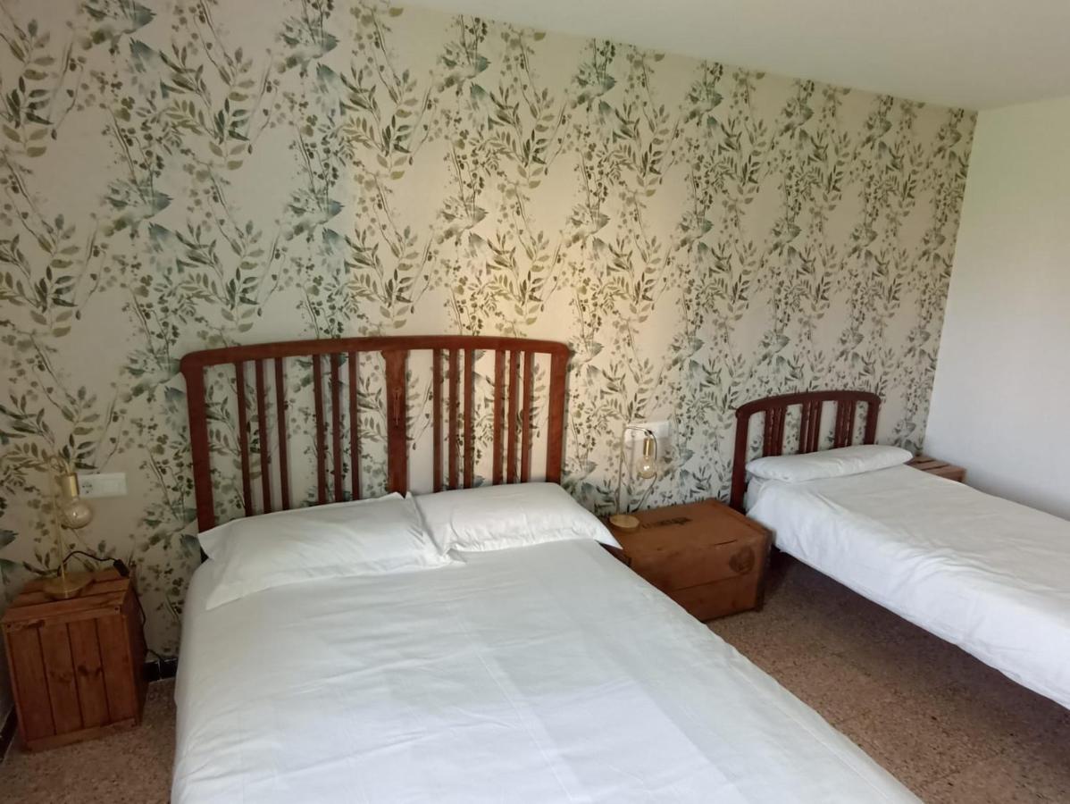 Cal Pigat Apartment Miravet Bagian luar foto